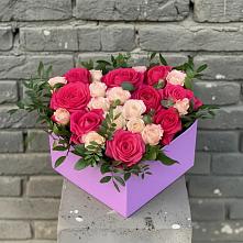 Цветочная композиция из Розы в коробке в Белокурихе