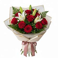 Букет цветов из:  Лилии и Розы #REPLACE_PRED# Белокурихе