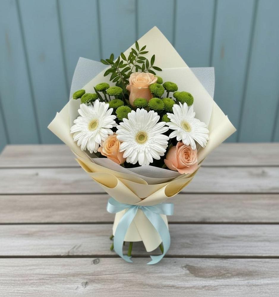 Букет цветов из: Герберы, Розы и Хризантемы в Белокурихе