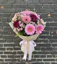 Букет цветов из:  Герберы и Хризантемы в Белокурихе