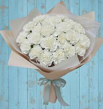 Букет цветов из:  Гвоздики в Белокурихе