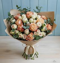 Букет цветов из:  Альстромерии и Розы в Белокурихе