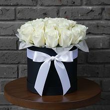 Цветочная композиция из Розы в шляпной коробке в Белокурихе